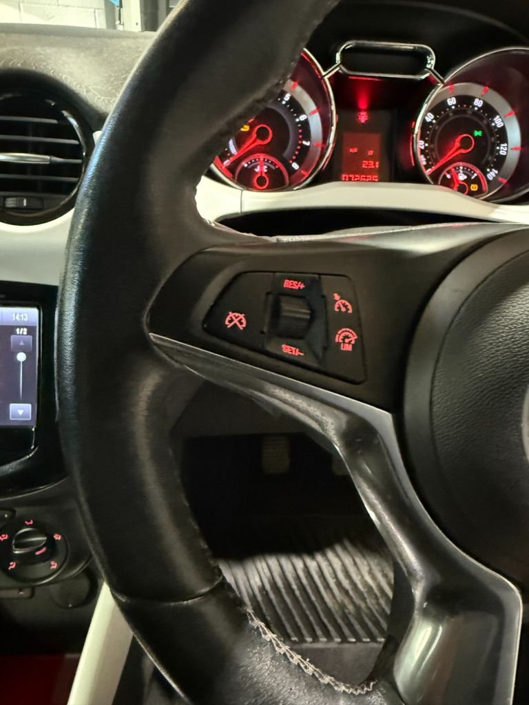 Used Vauxhall ADAM 2015 for sale - 76605118: Photo 18