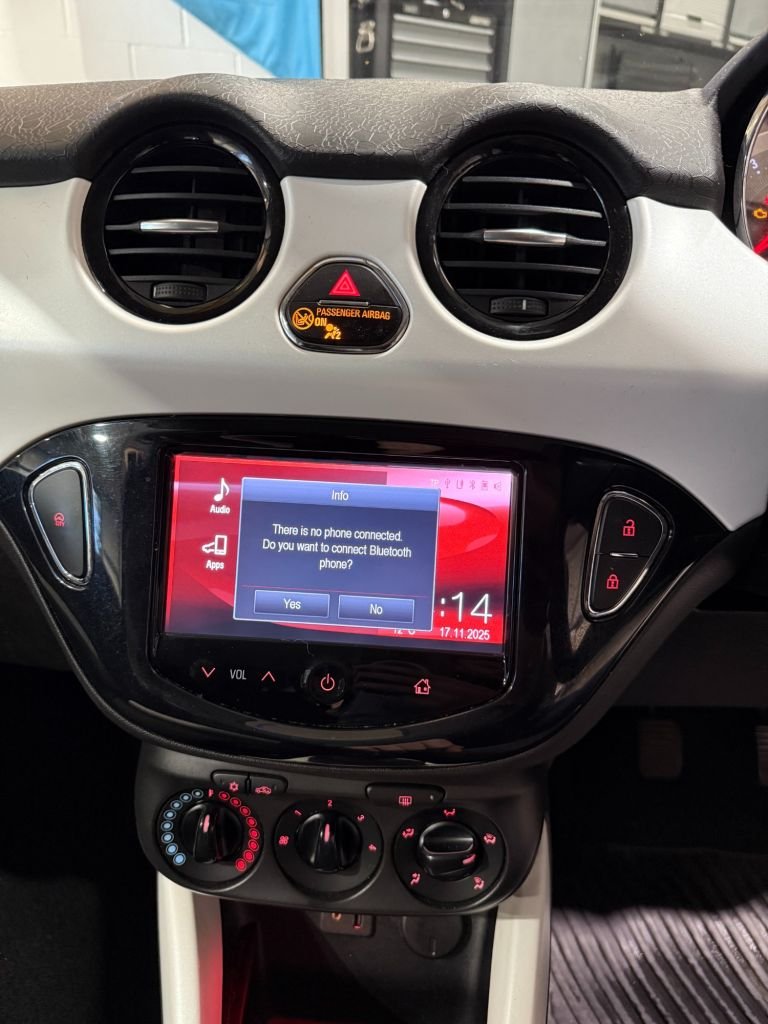 Used Vauxhall ADAM 2015 for sale - 76605118: Photo 23