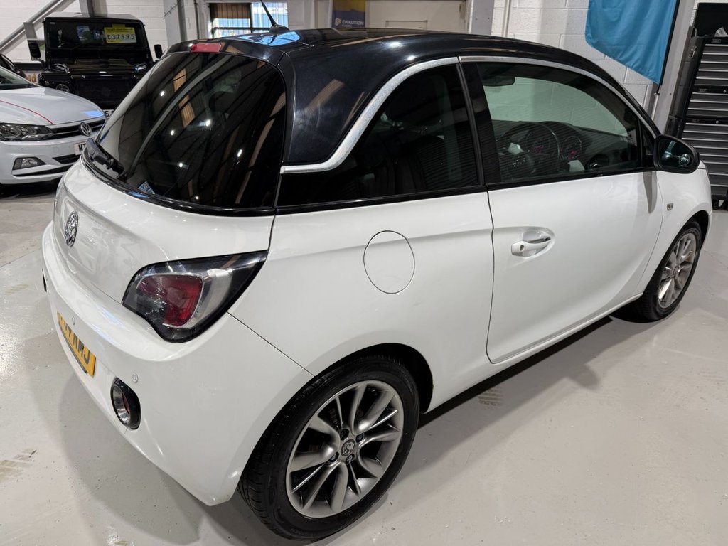 Used Vauxhall ADAM 2015 for sale - 76605118: Photo 3