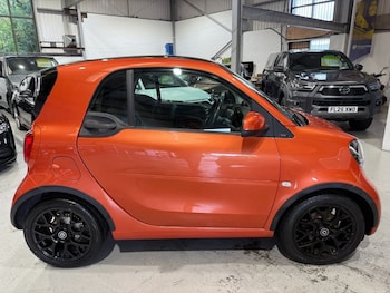 Used smart fortwo 2017 for sale - 75974329: Photo