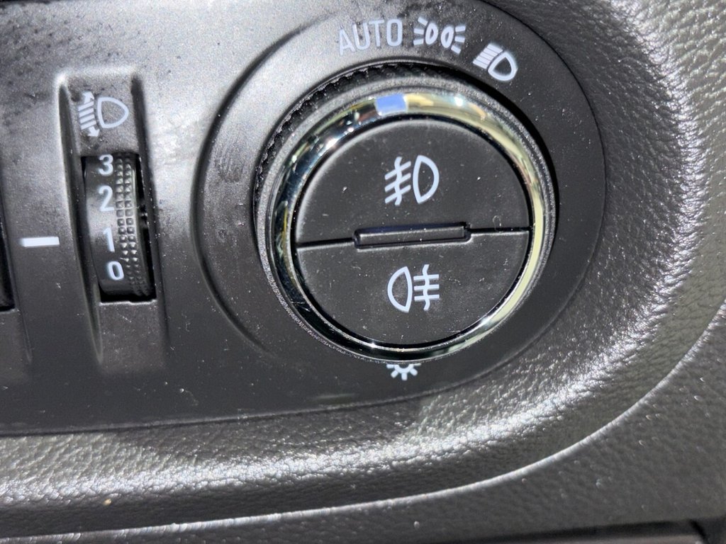 Used Vauxhall Astra 2018 for sale - 77621840: Photo 26