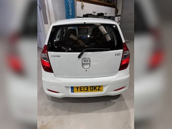 Used Hyundai i10 2013 for sale - 79090060: Photo