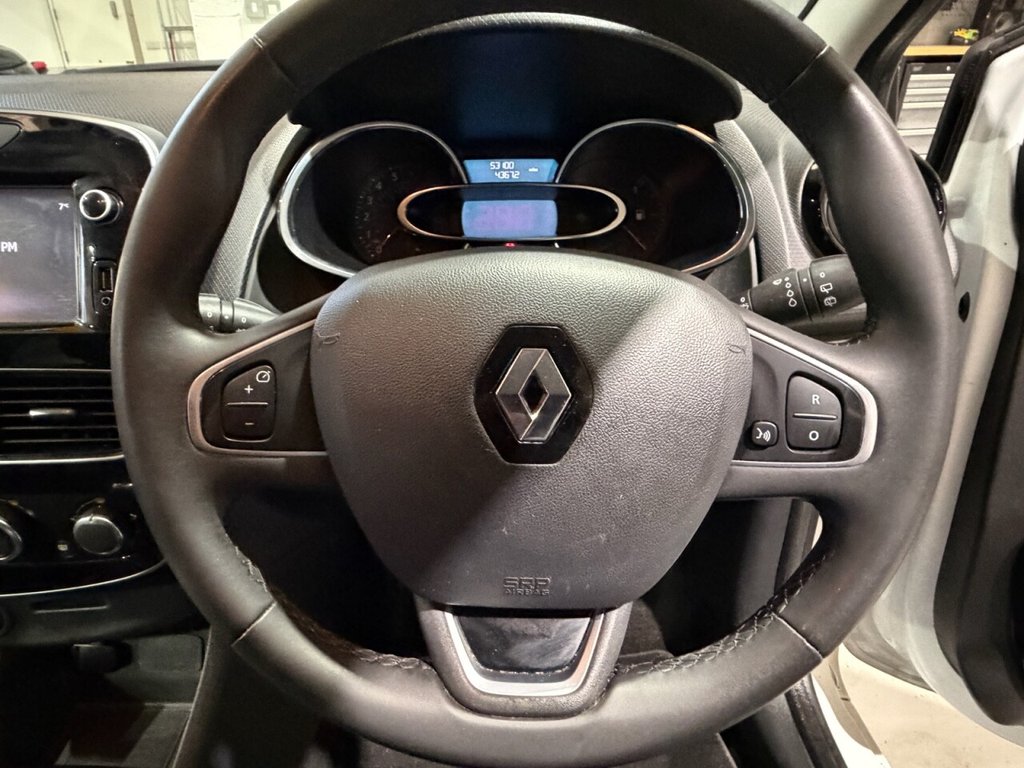 Used Renault Clio 2018 for sale - 77780188: Photo 18
