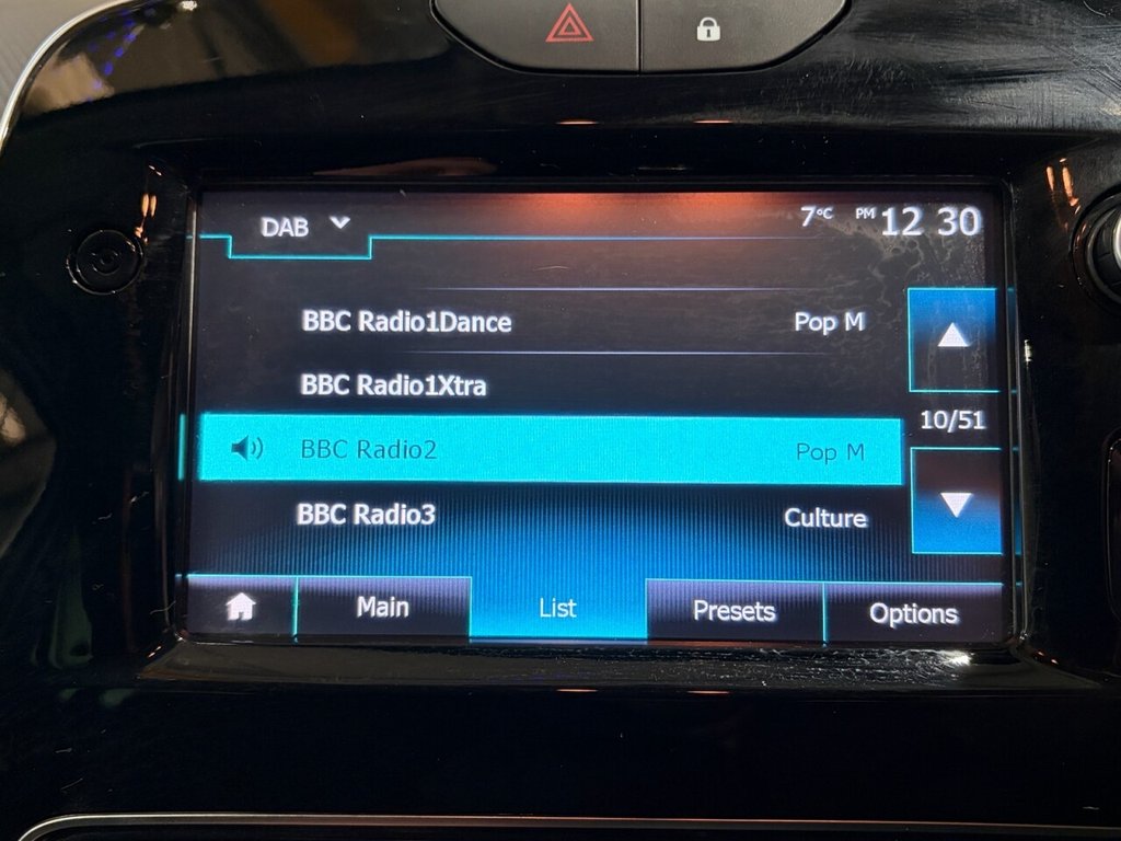 Used Renault Clio 2018 for sale - 77780188: Photo 24