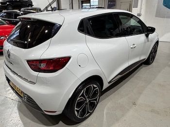 Used Renault Clio 2018 for sale - 77780188: Photo