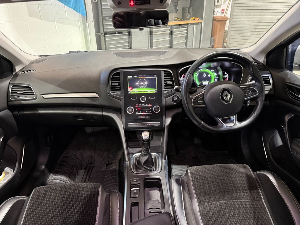 Used Renault Megane 2017 for sale - 77990798: Photo 12