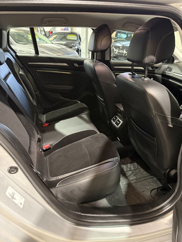 Used Renault Megane 2017 for sale - 77990798: Photo 14