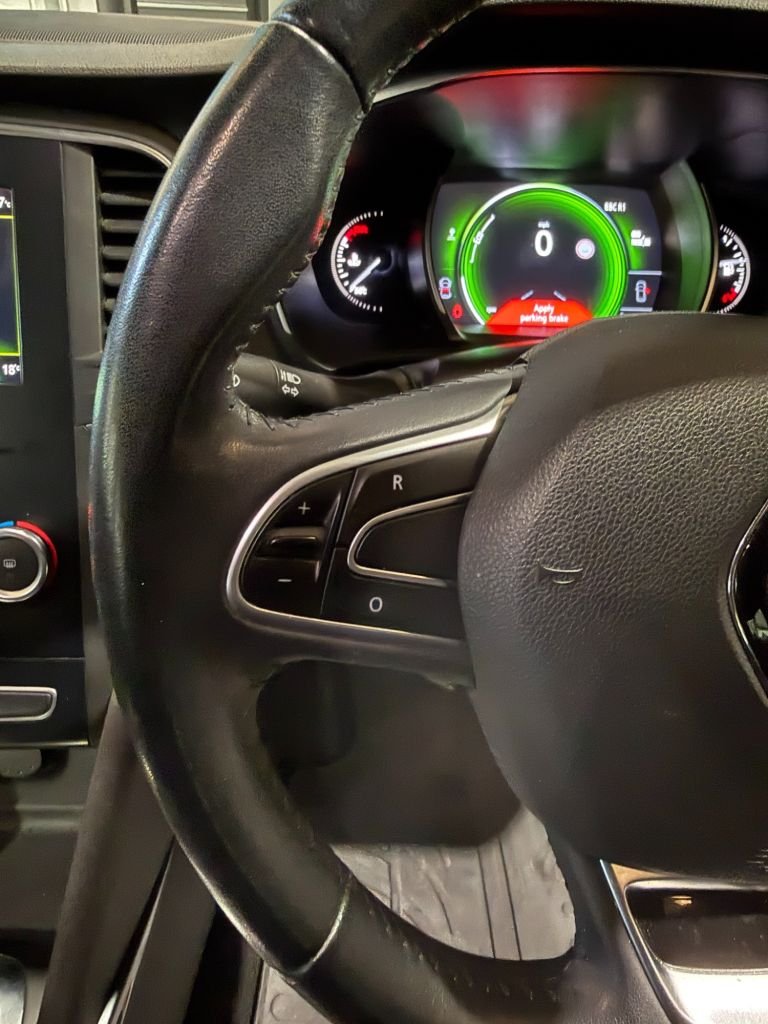 Used Renault Megane 2017 for sale - 77990798: Photo 19