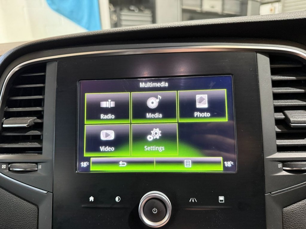 Used Renault Megane 2017 for sale - 77990798: Photo 26