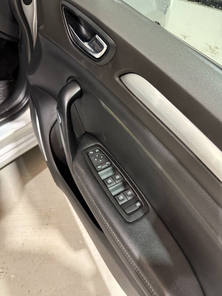 Used Renault Megane 2017 for sale - 77990798: Photo 33