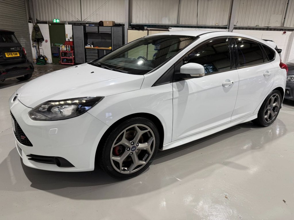 Used Ford Focus 2013 for sale - 76547077: Photo 7