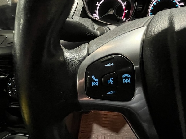 Used Ford Fiesta 2016 for sale - 76304301: Photo 18