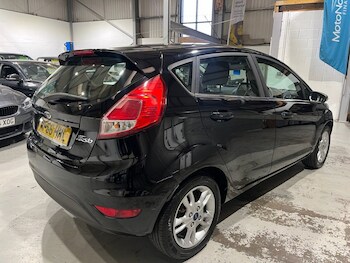 Used Ford Fiesta 2016 for sale - 76304301: Photo 3