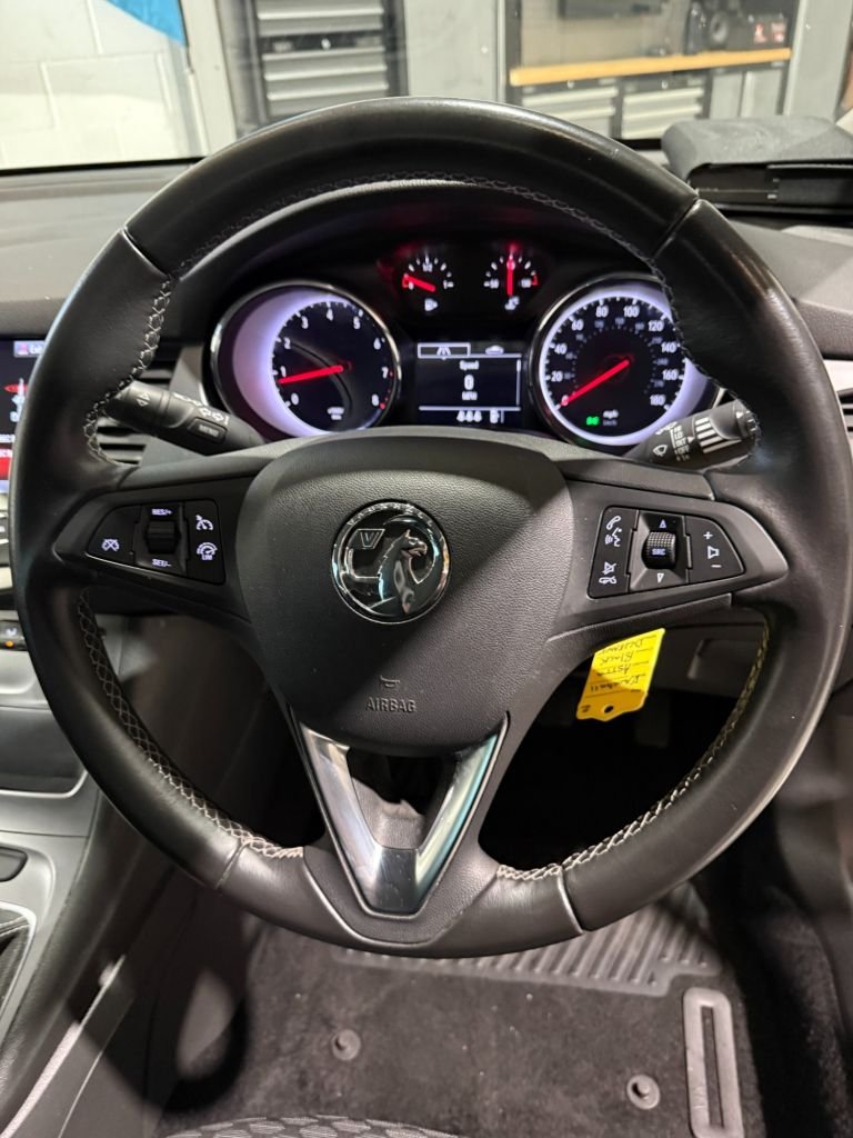 Used Vauxhall Astra 2018 for sale - 76923237: Photo 16