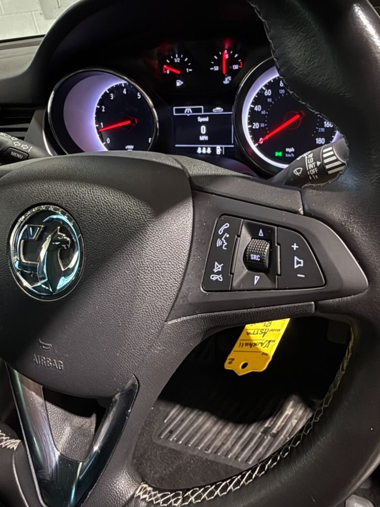 Used Vauxhall Astra 2018 for sale - 76923237: Photo 18