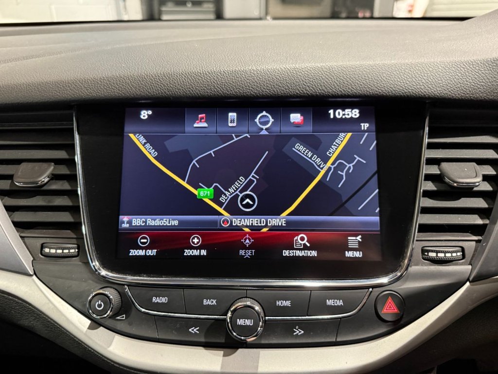 Used Vauxhall Astra 2018 for sale - 76923237: Photo 23