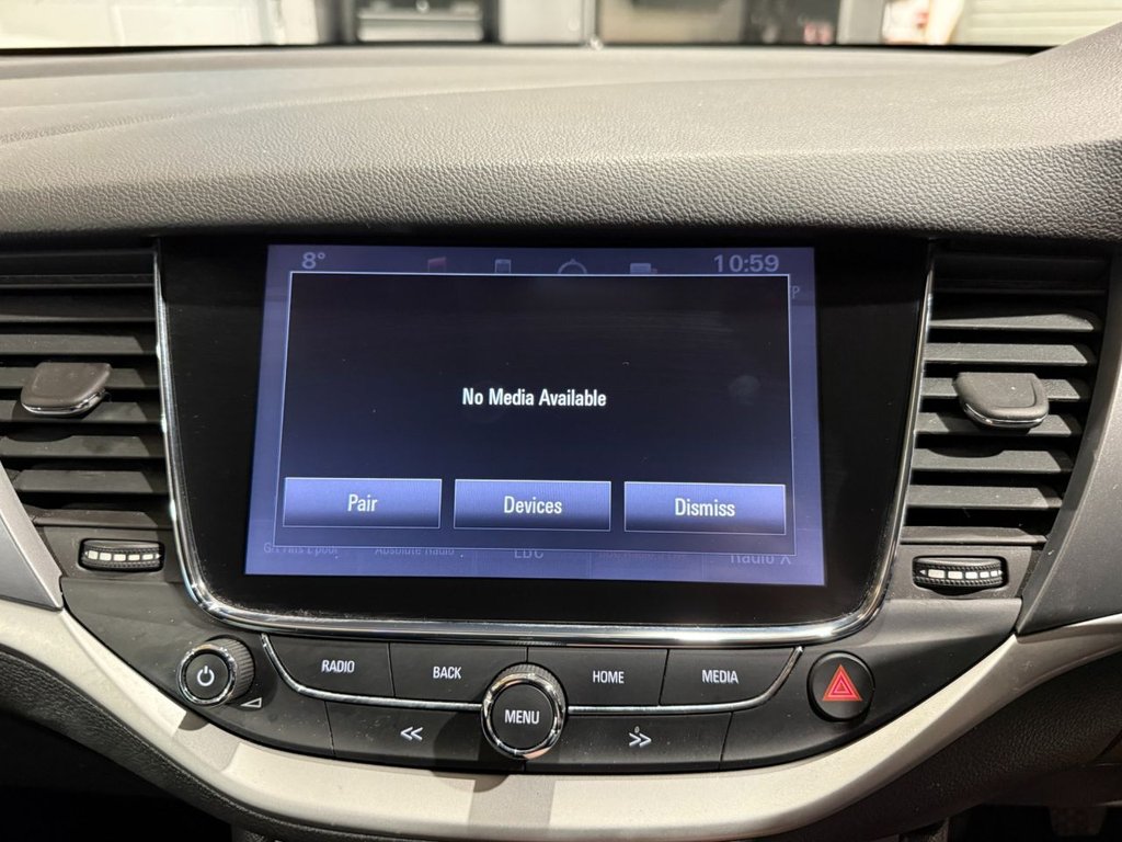 Used Vauxhall Astra 2018 for sale - 76923237: Photo 25