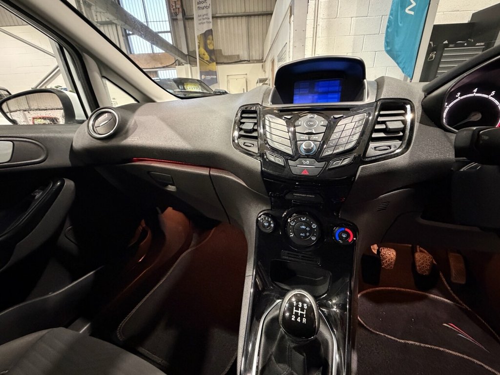 Used Ford Fiesta 2016 for sale - 77620917: Photo 17