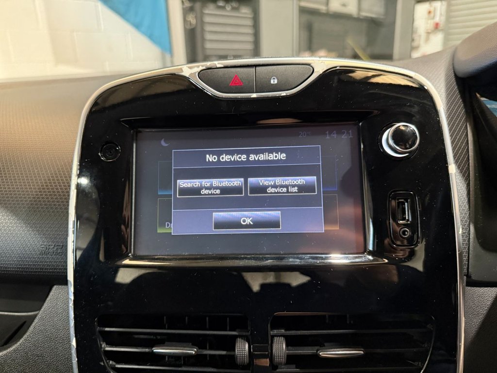 Used Renault Clio 2016 for sale - 77936244: Photo 24