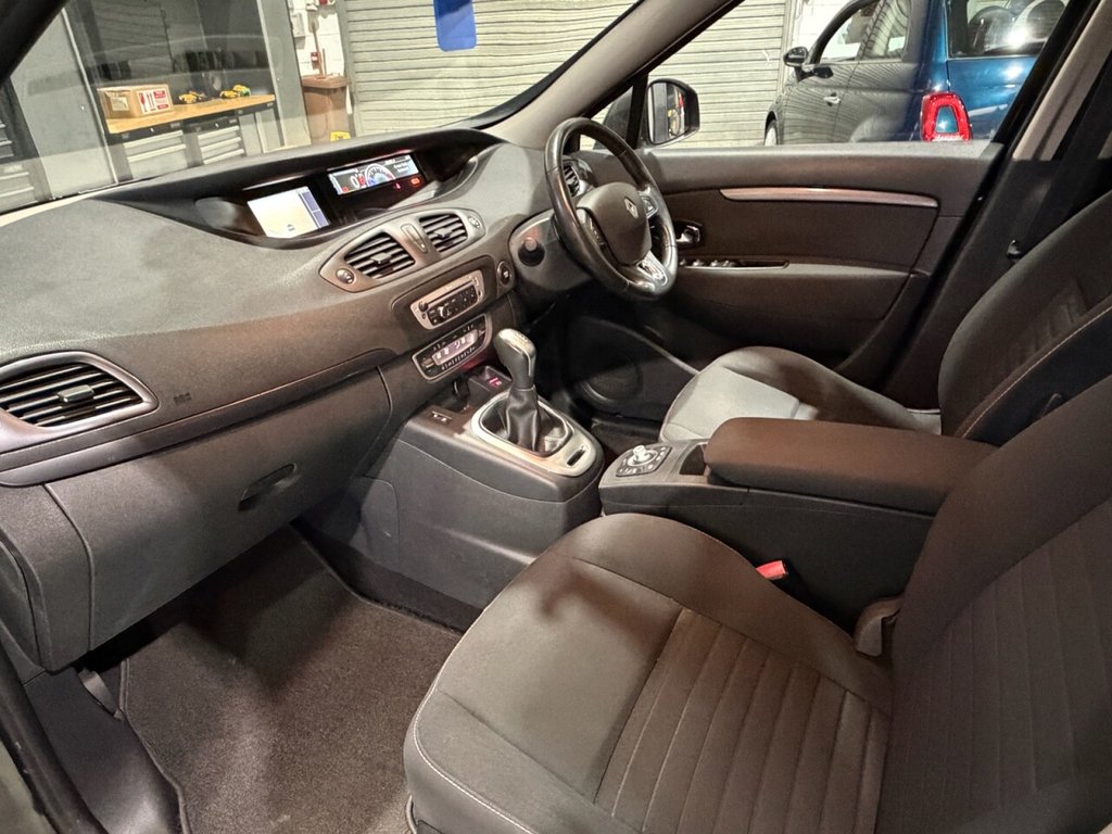 Used Renault Scenic 2014 for sale - 77680488: Photo 15