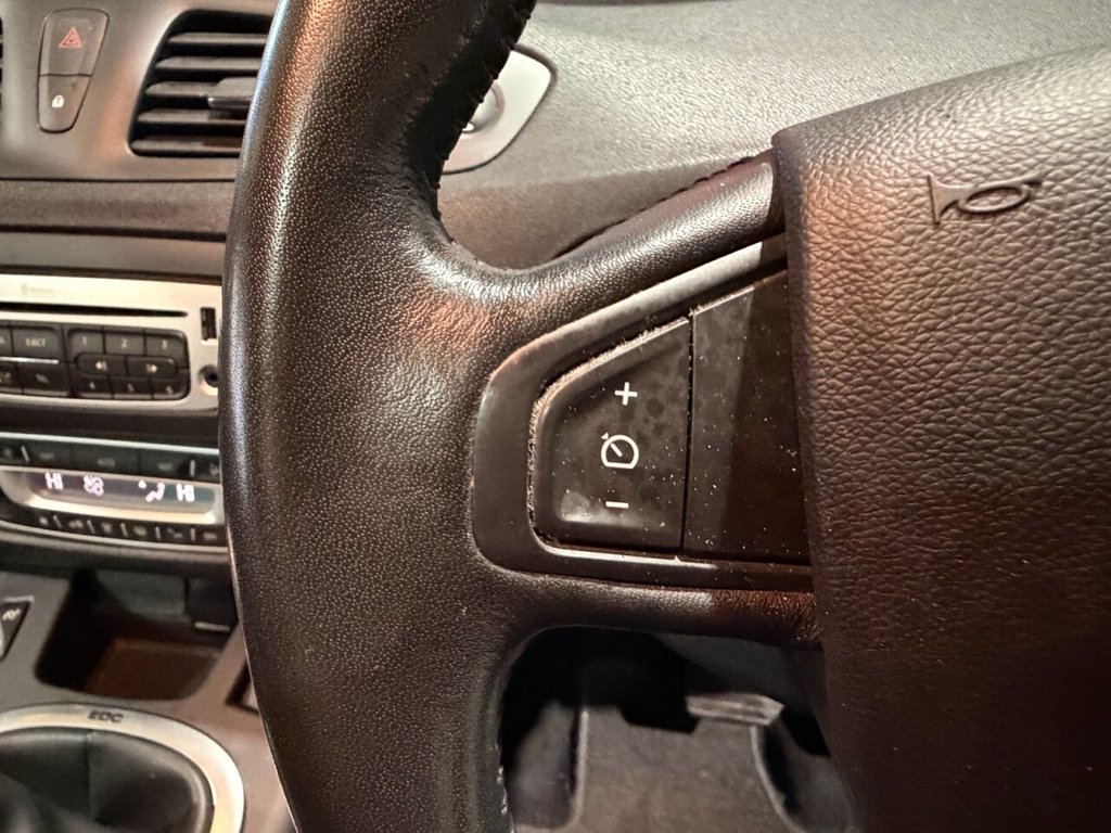 Used Renault Scenic 2014 for sale - 77680488: Photo 21