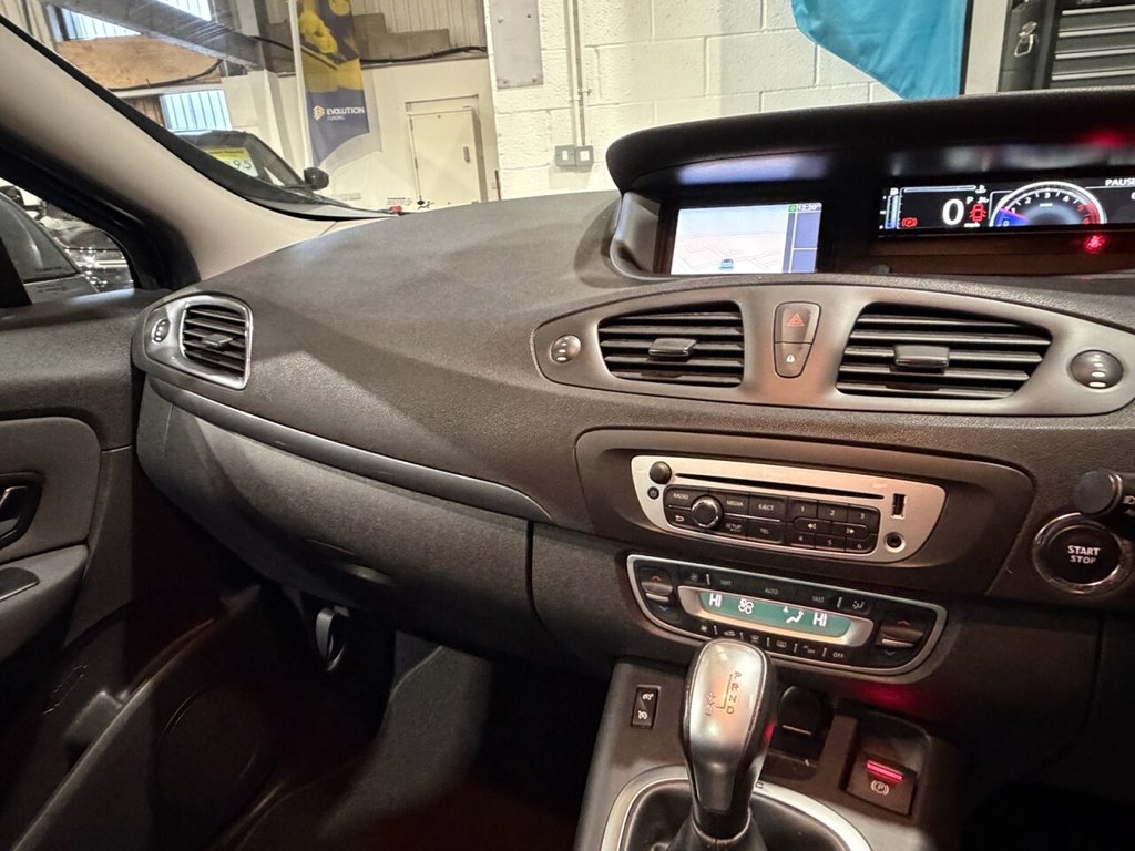 Used Renault Scenic 2014 for sale - 77680488: Photo 22