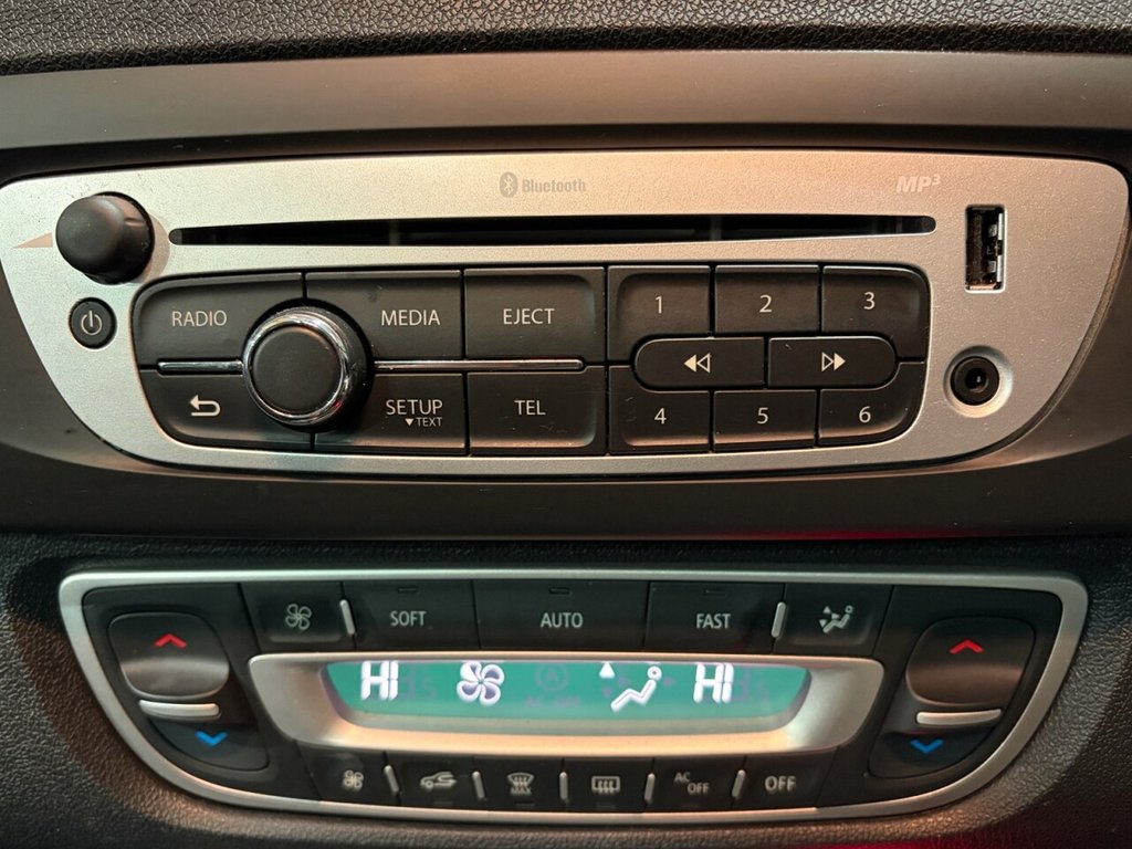 Used Renault Scenic 2014 for sale - 77680488: Photo 23