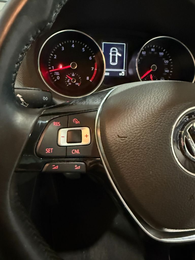 Used Volkswagen Polo 2016 for sale - 75986321: Photo 17
