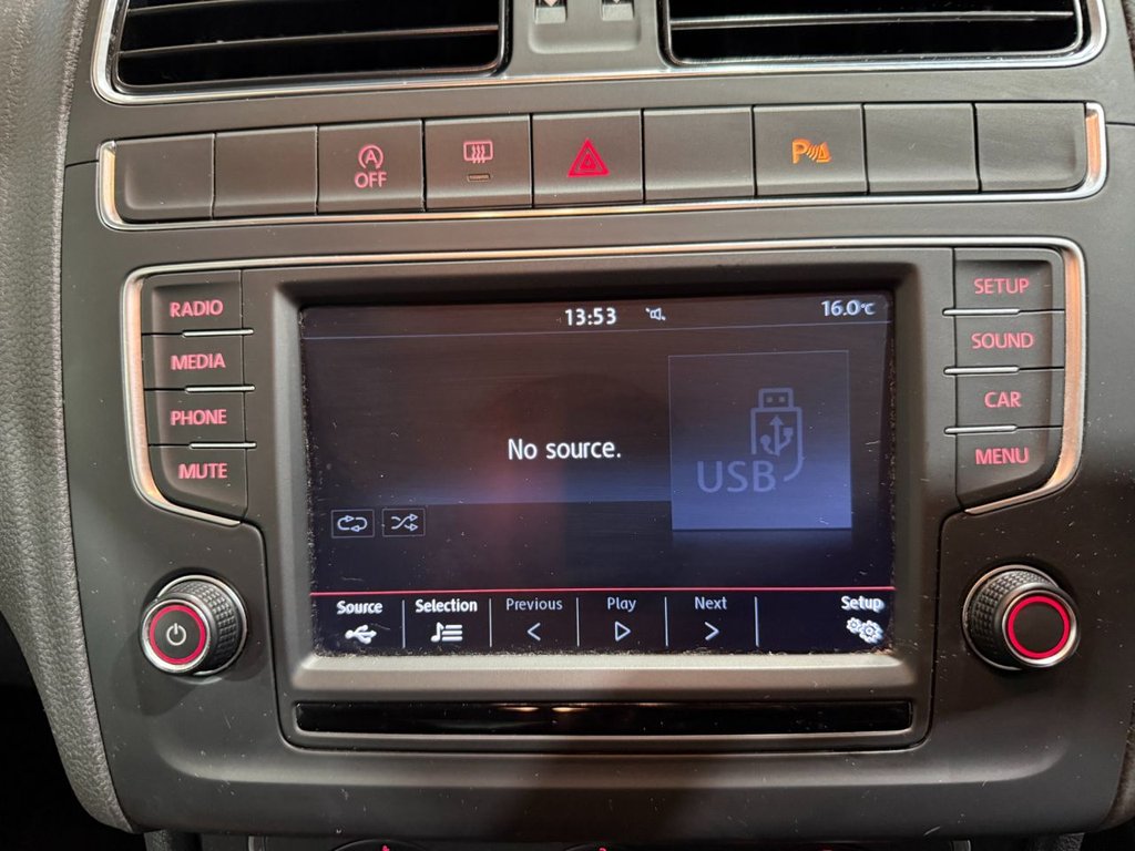 Used Volkswagen Polo 2016 for sale - 75986321: Photo 21