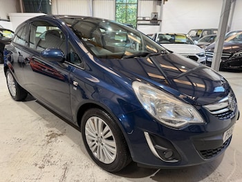 2011 (61) - 1.4 16V Excite Hatchback 3dr Petrol Manual Euro 5 A/C 100 ps ULEZ 1 Owner