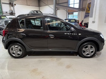 Used Dacia Sandero Stepway 2019 for sale - 79245465: Photo