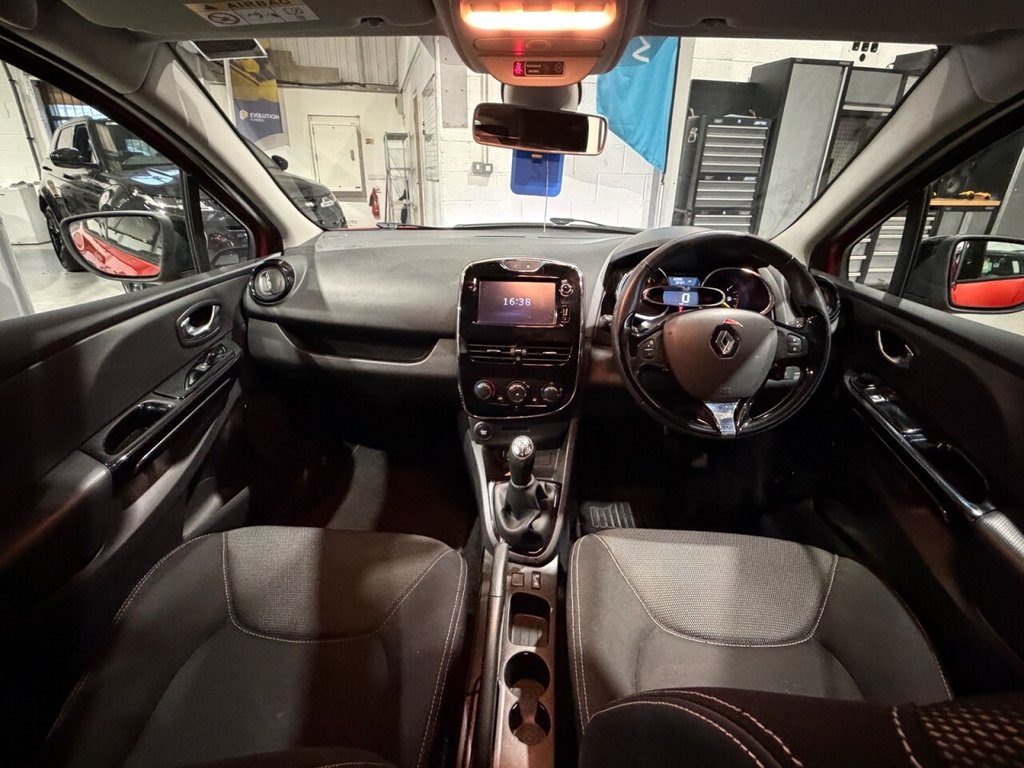 Used Renault Clio 2013 for sale - 77904987: Photo 11