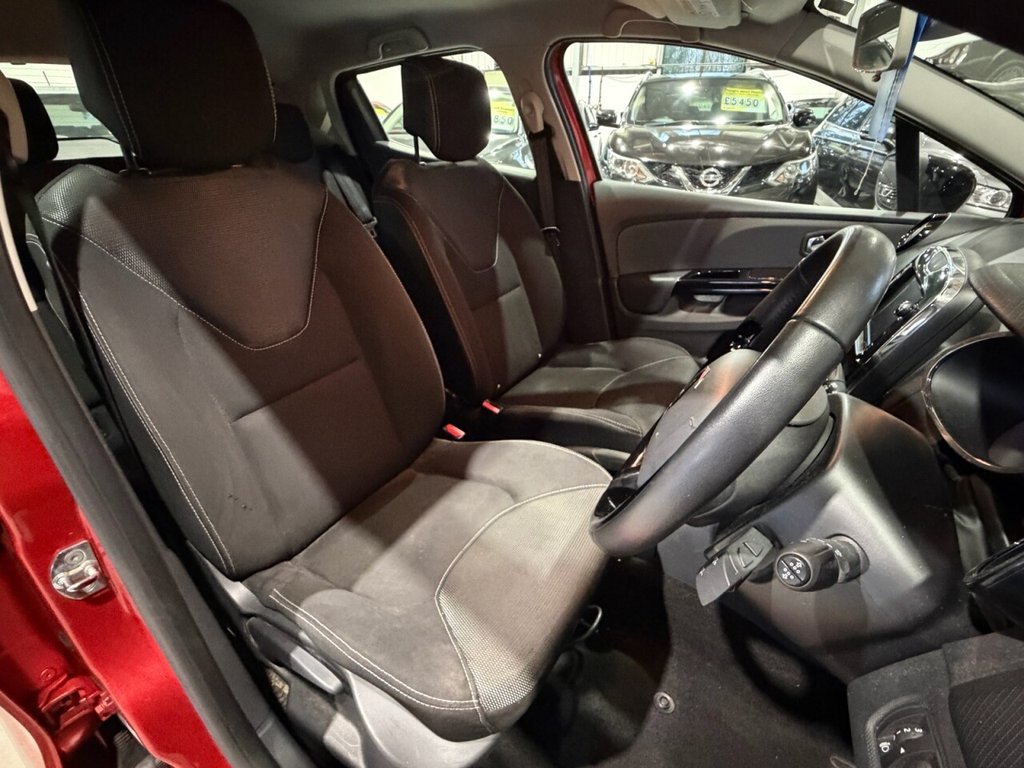 Used Renault Clio 2013 for sale - 77904987: Photo 13