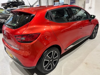 Used Renault Clio 2013 for sale - 77904987: Photo