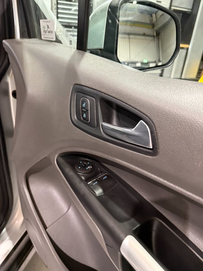 Used Ford Transit Connect 2019 for sale - 76581954: Photo 31