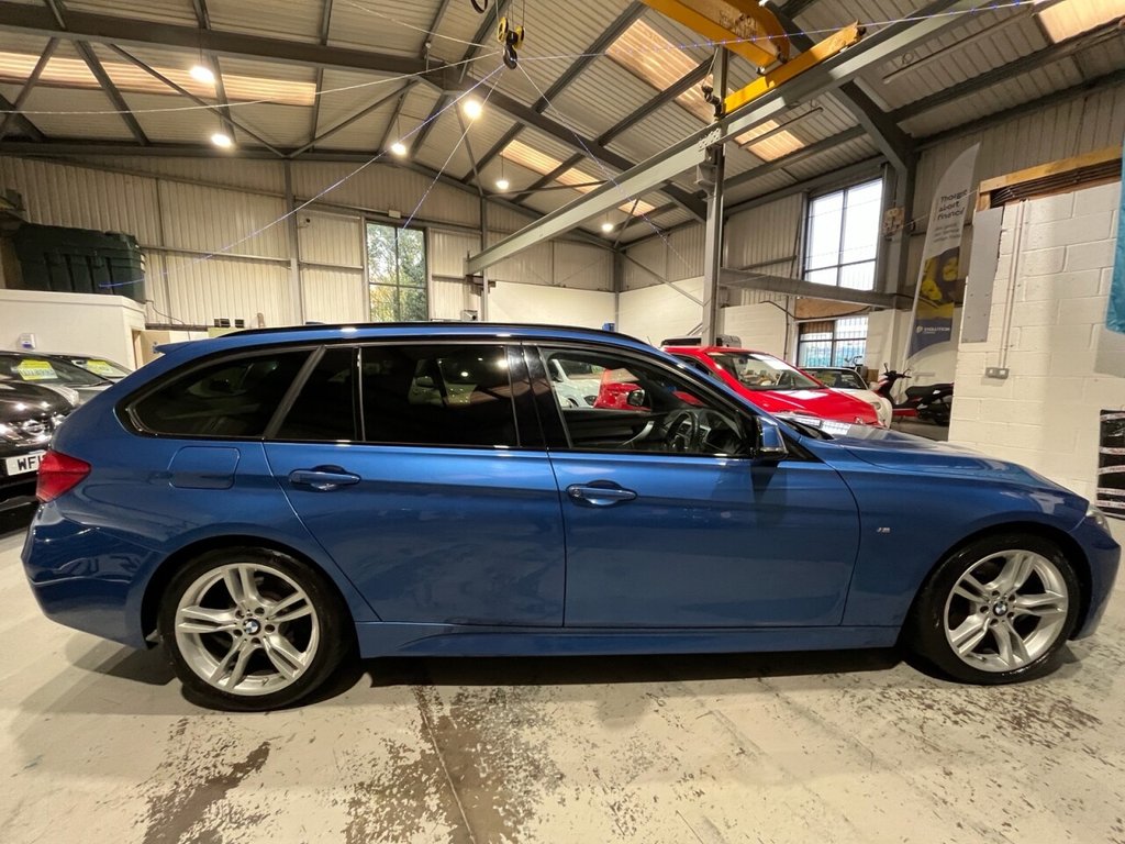 Used BMW 3 Series 2018 for sale - 76430433: Photo 2