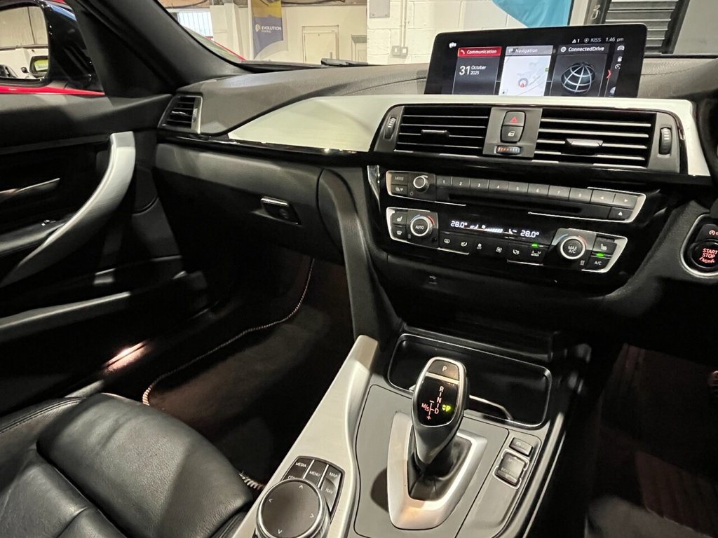 Used BMW 3 Series 2018 for sale - 76430433: Photo 24