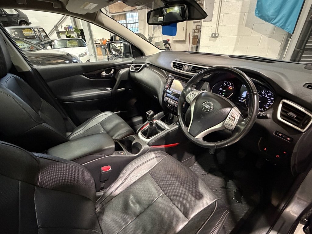 Used Nissan Qashqai 2017 for sale - 77521312: Photo 12