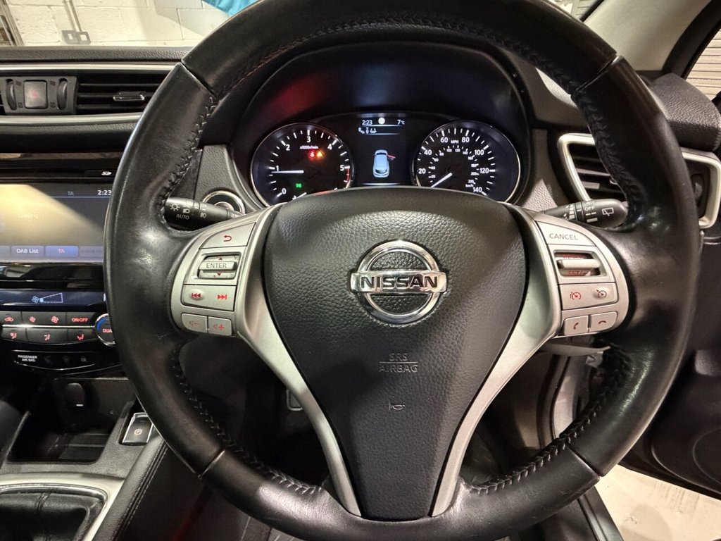 Used Nissan Qashqai 2017 for sale - 77521312: Photo 17