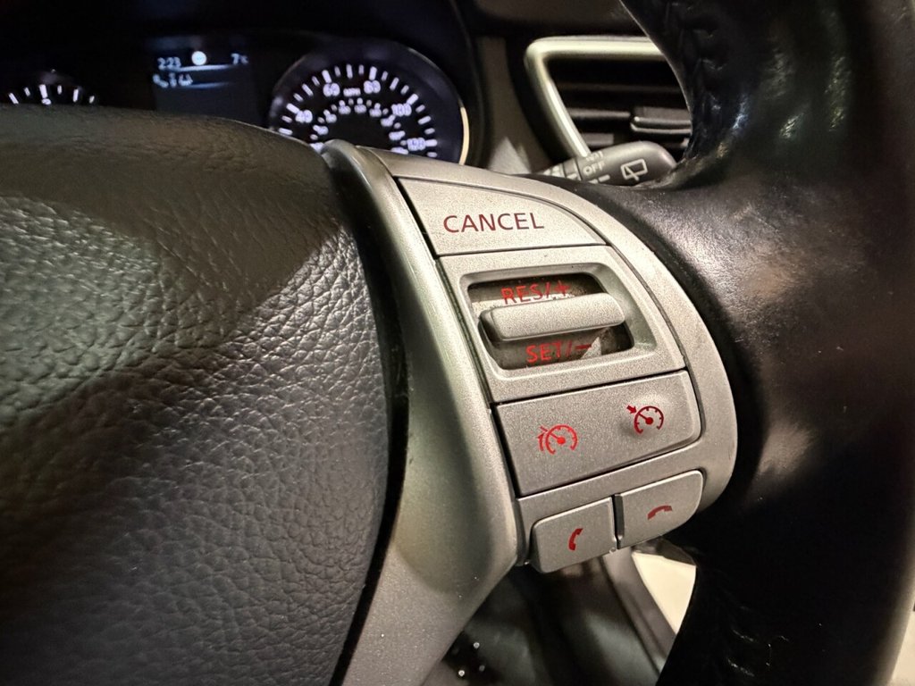 Used Nissan Qashqai 2017 for sale - 77521312: Photo 18