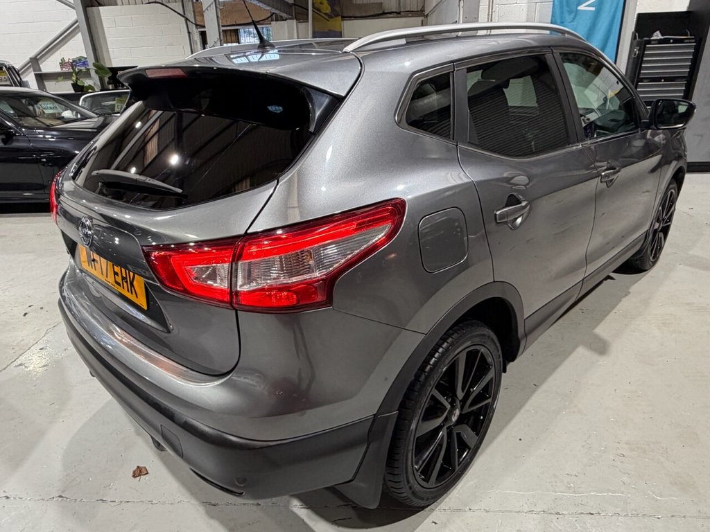 Used Nissan Qashqai 2017 for sale - 77521312: Photo 3