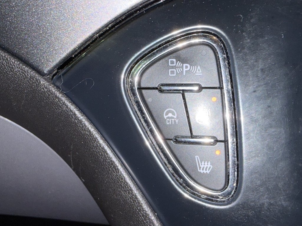 Used Vauxhall Corsa 2015 for sale - 77572319: Photo 24