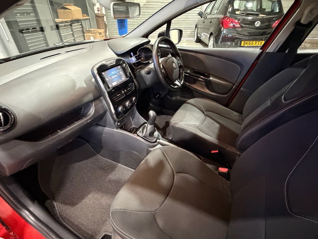 Used Renault Clio 2014 for sale - 77920000: Photo 14