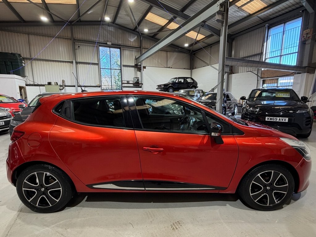 Used Renault Clio 2014 for sale - 77920000: Photo 2