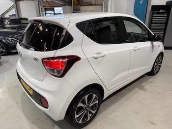 Used Hyundai i10 2019 for sale - 78287506: Photo