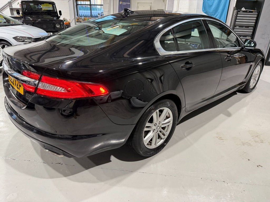 Used Jaguar XF 2012 for sale - 76604361: Photo 3