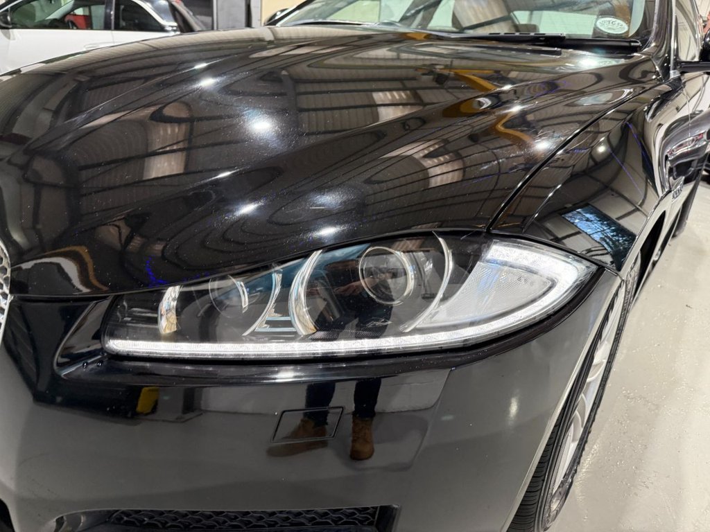 Used Jaguar XF 2012 for sale - 76604361: Photo 30