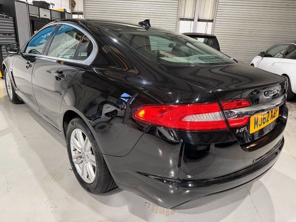 Used Jaguar XF 2012 for sale - 76604361: Photo 5