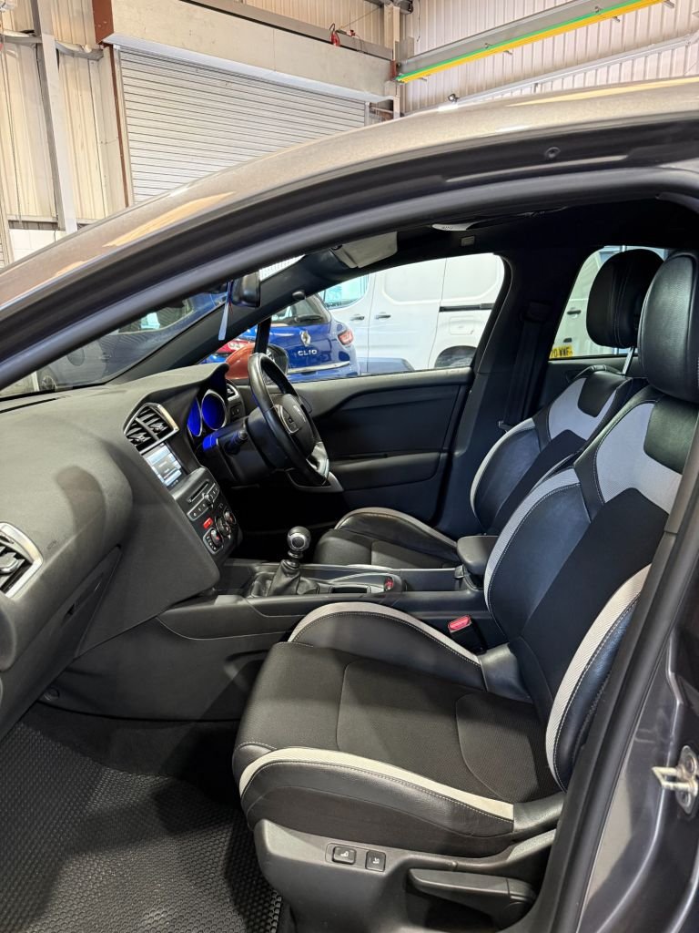 Used Citroen DS4 2015 for sale - 78167232: Photo 16