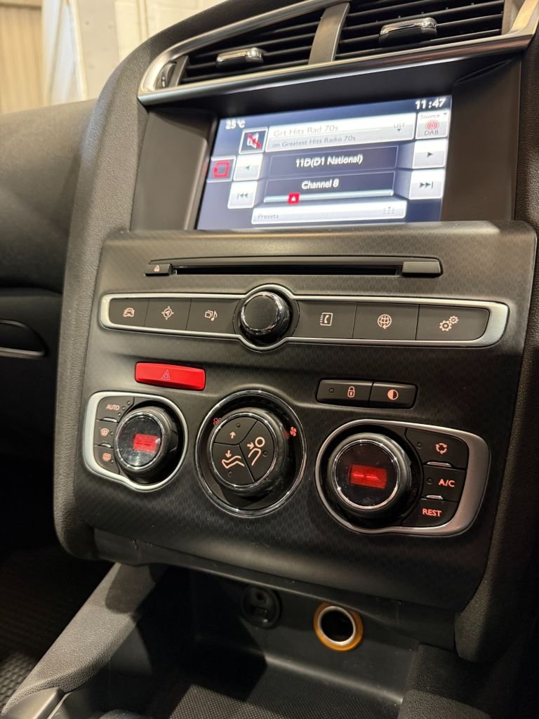 Used Citroen DS4 2015 for sale - 78167232: Photo 22